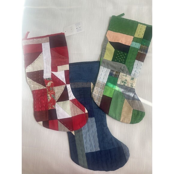 Thompson Street Stupid Quilted Patchwork Christmas Stocking In Green New - Picture 5 of 5